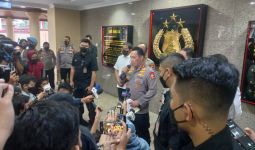 Kapolri Bentuk Tim Khusus Usut Insiden Baku Tembak di Rumah Irjen Ferdy Sambo  - JPNN.com