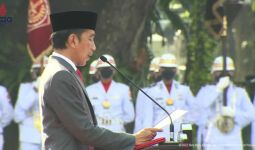 Di Depan Kapolri dan Panglima, Jokowi Titip Pesan ke Ratusan Perwira Baru, Simak - JPNN.com