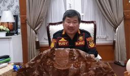 Bupati Rudy Gunawan Tetapkan Status Darurat Bencana Banjir di Garut - JPNN.com