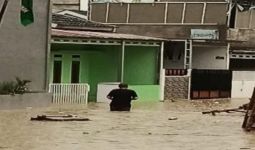 Sabtu Sore, 10 Titik di Kabupaten Bekasi Masih Banjir, Berikut Daftarnya - JPNN.com