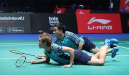 Taklukkan Juara Olimpiade, Dechapol dan Sapsiree Pertahankan Gelar Singapore Open - JPNN.com