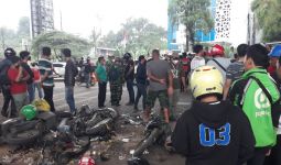 Prajurit TNI AL Jadi Korban Kecelakaan Truk Pertamina di Cibubur  - JPNN.com