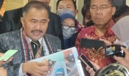 Keluarga Brigadir J Memohon kepada Jokowi Menonaktifkan Irjen Ferdy Sambo - JPNN.com