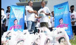 Sobat Erick Gelar Deklarasi di Jawa Timur, Bagikan Paket Sembako untuk Warga - JPNN.com