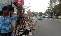 Jelang 17 Agustus, Penjualan Kapal Telok Abang di Palembang Laris Manis - JPNN.com