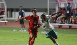 Timnas U-18 Wanita Indonesia Kalah dari Vietnam, Pelatih Beber 1 Hal yang Perlu Dibenahi - JPNN.com