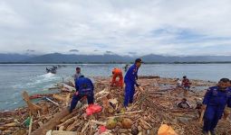 Tim SAR Terus Berupaya Maksimal Mencari 4 Korban Banjir Bandang di Torue - JPNN.com