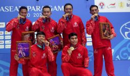 Tim Bulu Tangkis Persembahkan Medali Emas Pertama untuk Indonesia pada Ajang ASEAN Para Games 2022 - JPNN.com