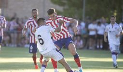 Debut Aneh Kiper Muda Atletico Madrid, Dipaksa Jadi Striker, Kok Bisa? - JPNN.com