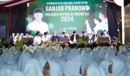 Sukarelawan dan Ulama di Cirebon Doakan Ganjar Pranowo Jadi Capres 2024 - JPNN.com