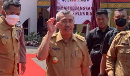 Orang Kaya di Riau Masih Ada yang Seperti Ini, Gubernur Syamsuar Prihatin - JPNN.com