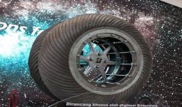Hadir di GIIAS 2022, Ban Lunar Rover Tire Siap Dibawa Jelajah Bulan Sejauh Ribuan Mil - JPNN.com