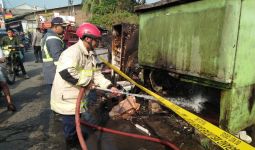 Kebakaran Warung Kopi di Bekasi, Ibu dan Anak Tewas - JPNN.com