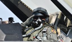 KSAD Jenderal Dudung Terima Wing Kehormatan Penerbang Kelas I TNI AU - JPNN.com