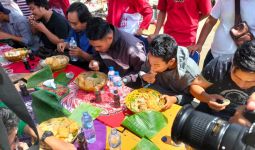 Harapan Disbudpar Sumsel dengan Adanya Lomba Makan Pempek Terbanyak di HUT RI - JPNN.com