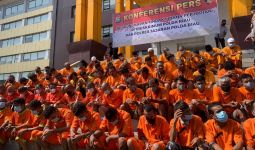 Anak Buah Irjen Iqbal Ungkap 145 Kasus Perjudian dan Menangkap 228 Tersangka - JPNN.com