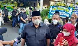 Airlangga Hartarto Berbelasungkawa, Sebut Hermanto Dardak Sosok Bersahaja - JPNN.com
