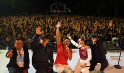 Ada Denny Caknan dan Happy Asmara, HUT Ke-77 RI di Kediri Meriah - JPNN.com