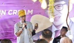 Sandiaga Uno Beri Bantuan Modal Kepada Pegiat Seni di Maluku - JPNN.com