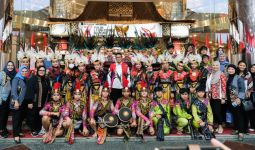 Lepas Puluhan Pelajar SMP Lomba di Turki, Sandiaga: Bangga Generasi Muda Promosikan Budaya Indonesia - JPNN.com