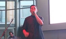 Jelang Perilisan Video Musik Nala, Tulus Nyanyi Bareng Penggemar - JPNN.com