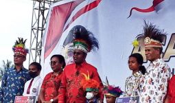 Bupati Biak Numfor Minta Marsekal Fadjar Bangun SMA Taruna Nusantara di Papua - JPNN.com