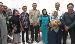 Detik-Detik Penemuan Bayi Perempuan di Pringgabaya Lombok Timur, Gempar - JPNN.com