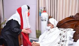 Lanjutkan Kebiasaan Soekarno, Puan Maharani Kunjungi Ulama NU di Lombok - JPNN.com