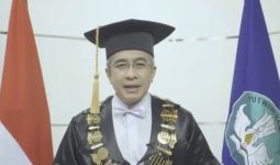 UT Meluluskan 85 PMI di Malaysia, 3 Wisudawan Raih IPK Tertinggi  - JPNN.com