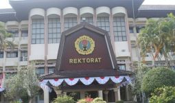 Universitas Mataram Menolak Rocky Gerung Sebagai Pemateri Seminar - JPNN.com