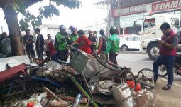 Kondisi Terkini Lokasi Kecelakaan Maut di Bekasi yang Menewaskan 10 Orang, Lihat Fotonya - JPNN.com