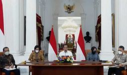 Harga BBM Naik, Jokowi Salahkan Pemilik Mobil Pribadi Pengguna Pertalite dan Solar - JPNN.com