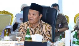 HNW Mendesak Presiden Jokowi Batalkan Kenaikan Harga BBM Bersubsidi - JPNN.com