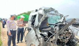 Kecelakaan di Tol Semarang-Batang, 7 Orang Tewas - JPNN.com