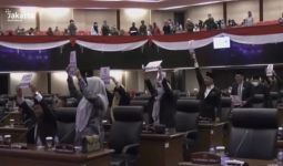 PKS Tolak Kenaikan BBM di Rapat Paripurna, Anak Buah Megawati Menyela Begini - JPNN.com