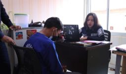 Bocah SMP Menonton Video Porno, Lalu Masuk Kamar Keponakan, Berdarah - JPNN.com