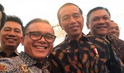 Profil Azwar Anas yang Akan Dilantik Jokowi Jadi MenPAN-RB Hari Ini - JPNN.com