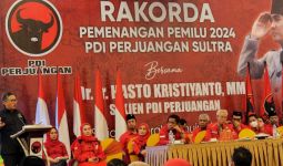 Hasto Perintahkan Kader PDIP Tetap Dukung Pemerintahan Jokowi - JPNN.com