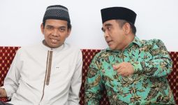 Muzani Ketemu UAS di Riau, Bawa Pesan dari Prabowo, Ini Isinya - JPNN.com