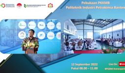 Ratusan Mahasiswa Mengikuti PKKMB Politeknik Industri Petrokimia Banten - JPNN.com