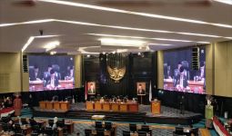DPRD Usulkan Pemberhentian Anies dari Jabatan Gubernur DKI Jakarta - JPNN.com