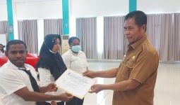 694 Guru di Papua Telah Menerima SK PPPK, Selebihnya Masih Diproses - JPNN.com