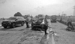 Tabrakan Beruntun 13 Mobil di KM 253 Tol Pejagan-Pemalang, Anak Jamintel Kejagung Meninggal Dunia - JPNN.com