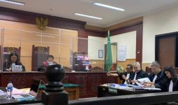 Jaksa Tak Hadir, Sidang Dugaan Penggelapan dengan Terdakwa HS Ditunda - JPNN.com