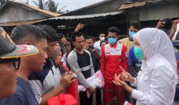 Sambangi Korban Kebakaran, Wawako Palembang Berikan Bantuan - JPNN.com