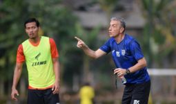 Jelang Lawan Madura United, Borneo FC Pecat Pelatih Milomir Seslija, Ada Apa? - JPNN.com