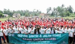 Ribuan Santri & Masyarakat di Kabupaten Lampung Selatan Dukung Ganjar jadi Presiden 2024 - JPNN.com