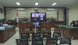 Terima Suap Pengamanan Perkara, Hakim Itong Isnaeni Dituntut Penjara Sebegini - JPNN.com