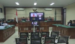 Oknum Hakim Terdakwa Korupsi Dituntut 7 Tahun Penjara - JPNN.com