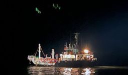 Patroli Laut Bea Cukai Batam Bergerak, Gagalkan Penyelundupan 600 KL Solar dari Malaysia - JPNN.com